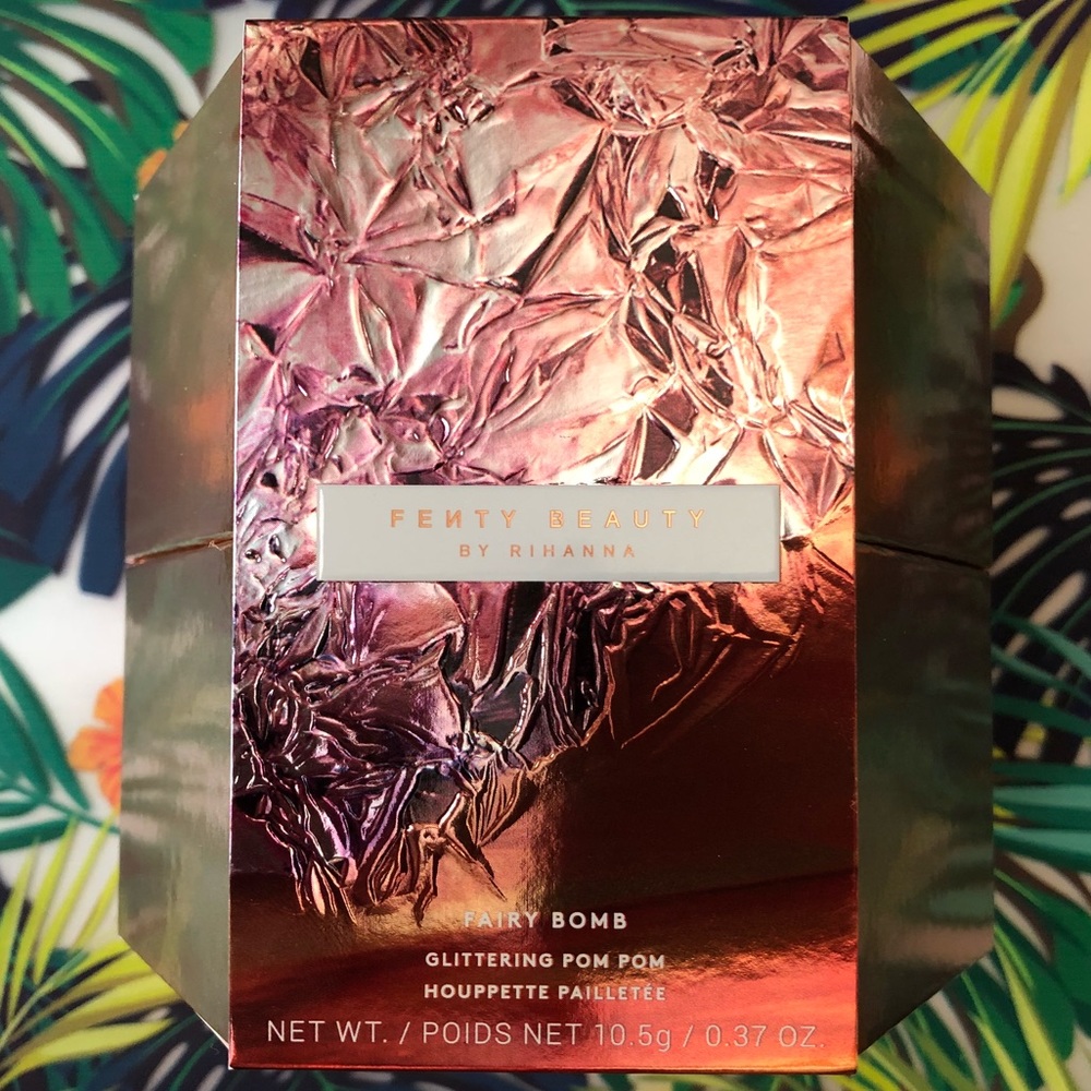 Fenty Beauty Fairy Bomb Glittering Pom Pom